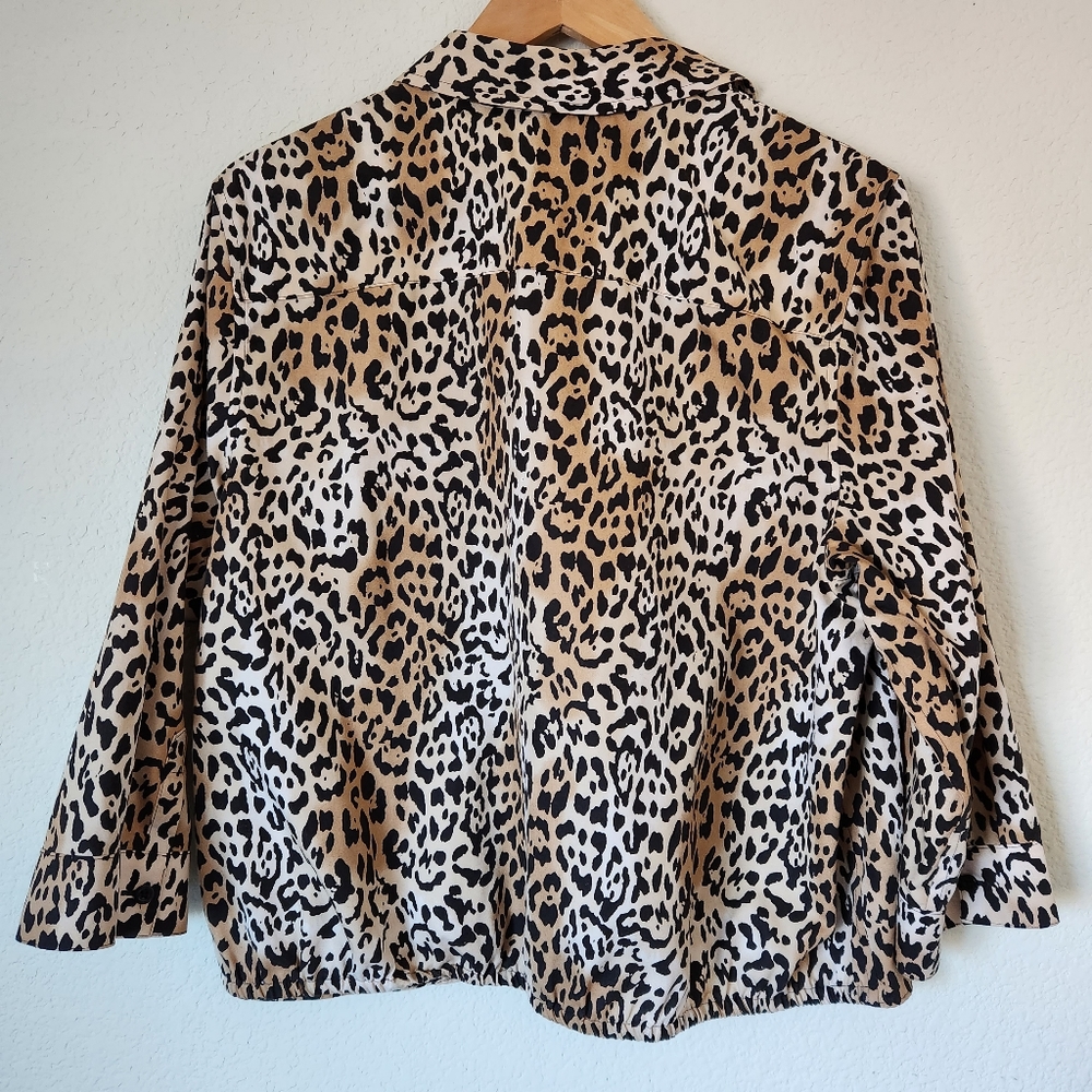 Chico's Cheetah Print 3/4 Sleeve Collared Button Down Boxy Shirt, Size 3(XL) - Picture 2 of 5